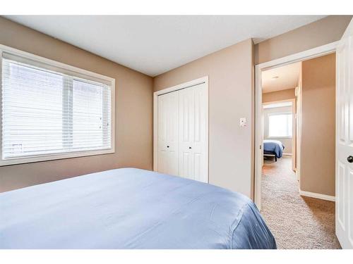 133 Dorothy Gentleman Crescent North, Lethbridge, AB - Indoor Photo Showing Bedroom