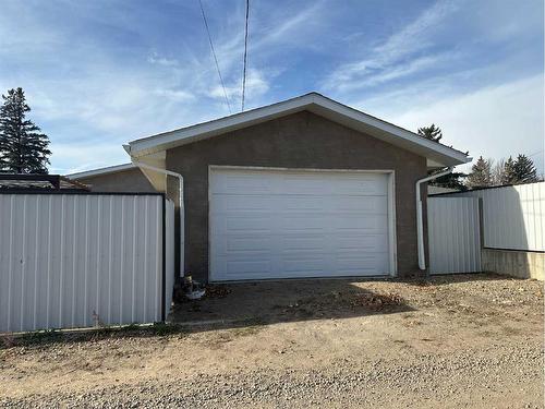 6017 56 Street, Taber, AB - Outdoor With Exterior