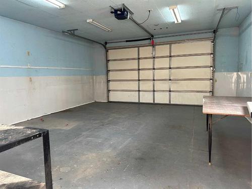 6017 56 Street, Taber, AB - Indoor Photo Showing Garage