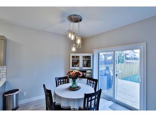 887 Miners Boulevard West, Lethbridge, AB - Indoor Photo Showing Dining Room