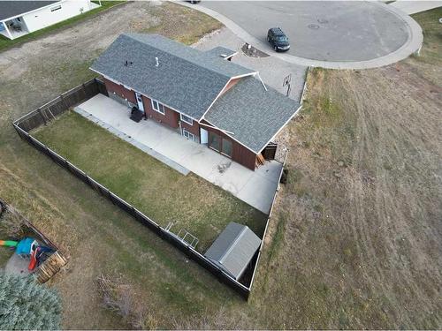 871 2A Street West, Cardston, AB - Outdoor