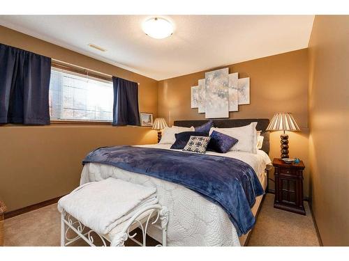 199 Riverstone Boulevard West, Lethbridge, AB - Indoor Photo Showing Bedroom