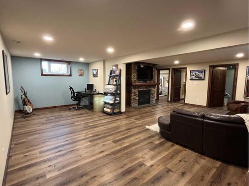 214 Falcon Ridge Way, Rural Lethbridge County, AB - Indoor Photo Showing Basement