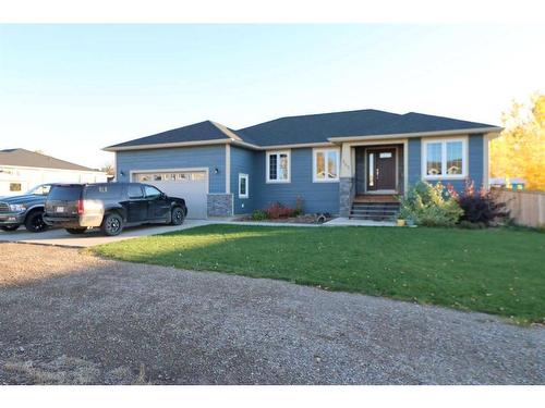 505 12 Ave, Barnwell, AB - Outdoor With Facade