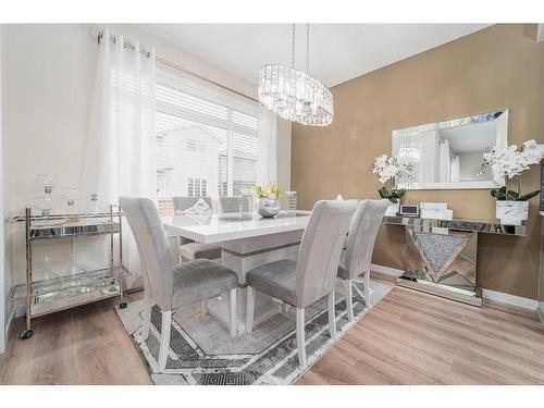 665 Aquitania Boulevard West, Lethbridge, AB - Indoor Photo Showing Dining Room