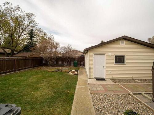 88 Erminedale Boulevard North, Lethbridge, AB - Outdoor