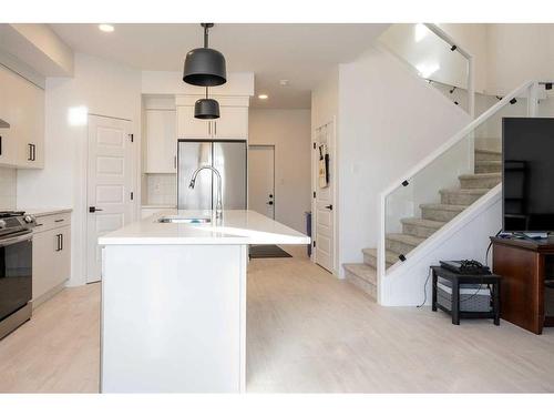 4326 28 Avenue South, Lethbridge, AB - Indoor Photo Showing Kitchen With Upgraded Kitchen