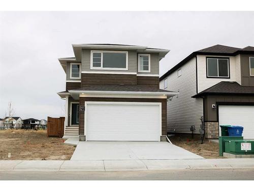 4437 31St Avenue South, Lethbridge, AB - Outdoor