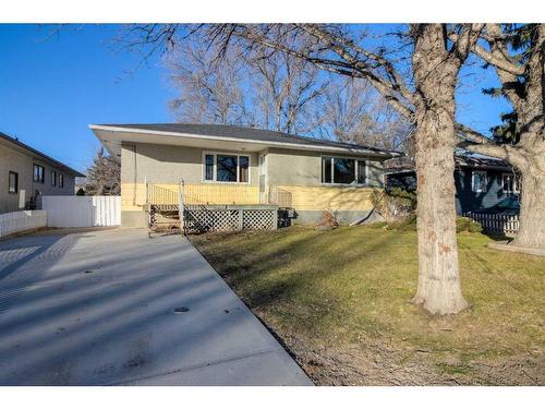 2218 19 Street, Coaldale, AB - Outdoor