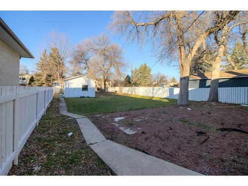 2218 19 Street, Coaldale, AB - Outdoor