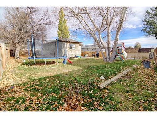 192W 100 N Avenue, Raymond, AB - Outdoor