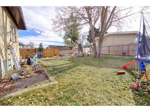 192W 100 N Avenue, Raymond, AB - Outdoor