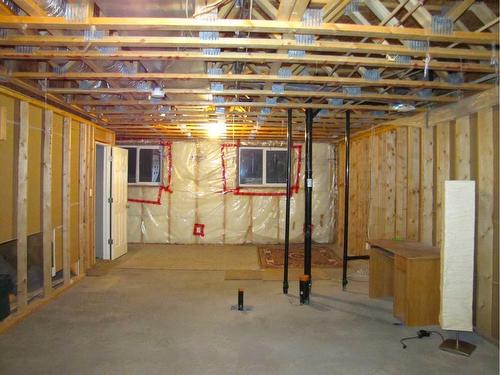 5111 54 Street, Taber, AB - Indoor Photo Showing Basement