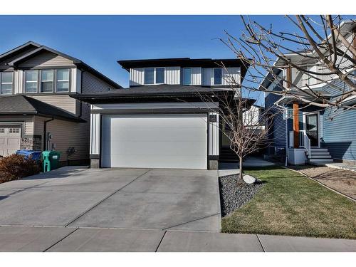 115 Moonlight Boulevard West, Lethbridge, AB - Outdoor