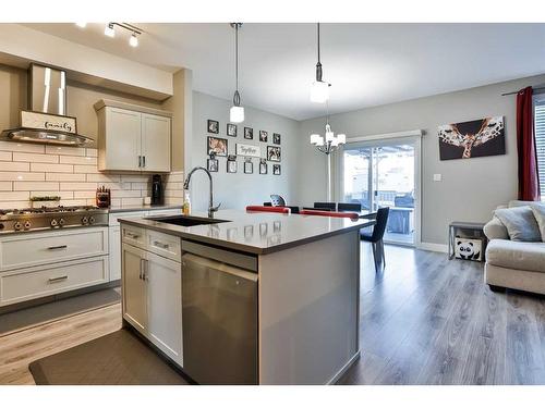 115 Moonlight Boulevard West, Lethbridge, AB - Indoor Photo Showing Kitchen With Upgraded Kitchen