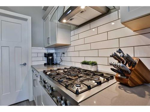 115 Moonlight Boulevard West, Lethbridge, AB - Indoor Photo Showing Kitchen