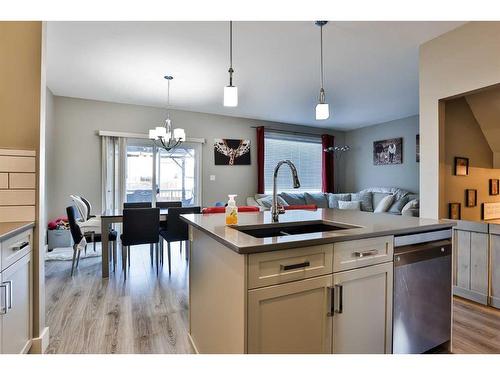 115 Moonlight Boulevard West, Lethbridge, AB - Indoor Photo Showing Kitchen With Double Sink With Upgraded Kitchen