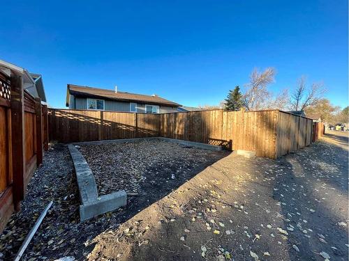 150 Oxford Road West, Lethbridge, AB - Outdoor