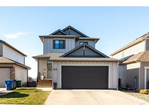 44 Alma Isobell Hodder Crescent North, Lethbridge, AB - Outdoor With Facade