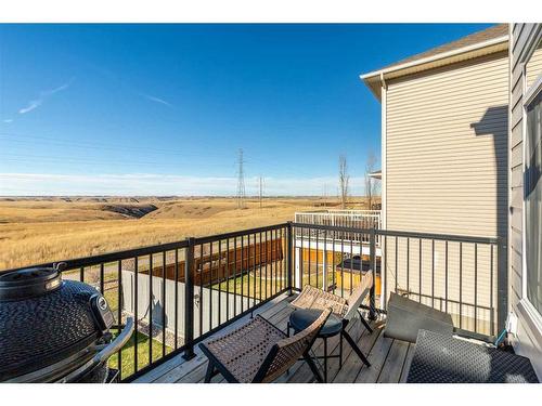 44 Alma Isobell Hodder Crescent North, Lethbridge, AB - Outdoor With Exterior