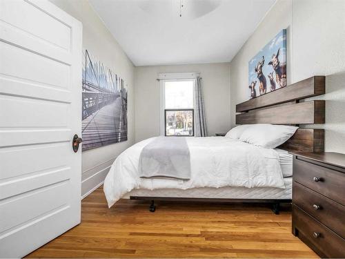 1506 6 Avenue South, Lethbridge, AB - Indoor Photo Showing Bedroom