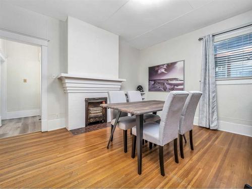 1506 6 Avenue South, Lethbridge, AB - Indoor Photo Showing Dining Room