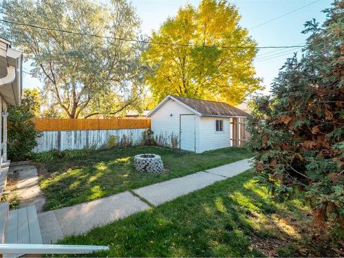 1506 6 Avenue South, Lethbridge, AB - Outdoor