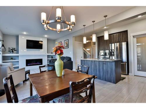 736 Coalbrook Close West, Lethbridge, AB - Indoor Photo Showing Dining Room