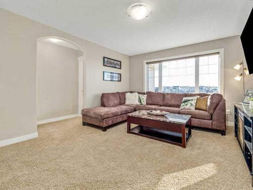 92 Firelight Way West, Lethbridge, AB - Indoor Photo Showing Living Room