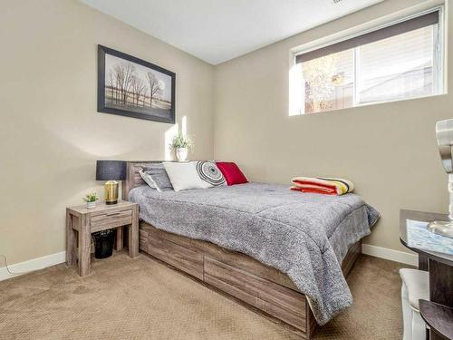 92 Firelight Way West, Lethbridge, AB - Indoor Photo Showing Bedroom