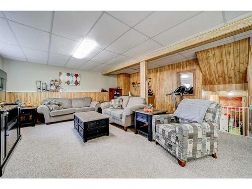 30 Purdue Court West, Lethbridge, AB - Indoor Photo Showing Basement