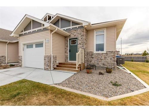 4-10 Riverford Close West, Lethbridge, AB - Outdoor