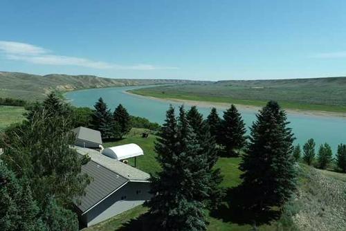 Se 26-22-1 Ne 26-22-1, Empress, AB - Outdoor With Body Of Water With View