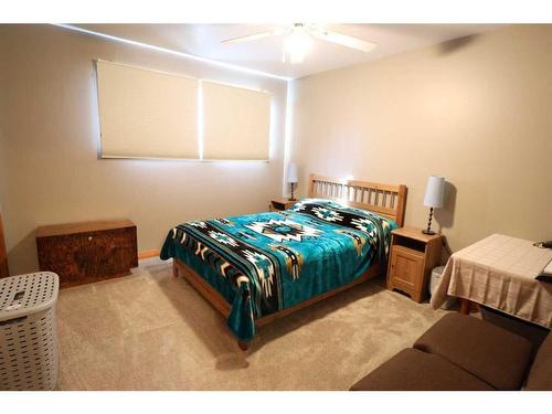 4813 50 Avenue, Taber, AB - Indoor Photo Showing Bedroom