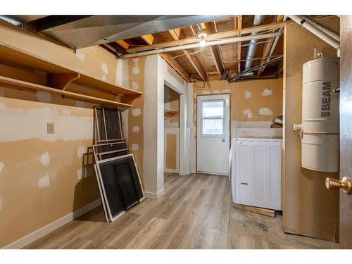 120 16 Street, Fort Macleod, AB - Indoor Photo Showing Other Room