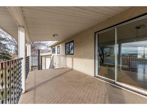 120 16 Street, Fort Macleod, AB - Outdoor With Deck Patio Veranda With Exterior