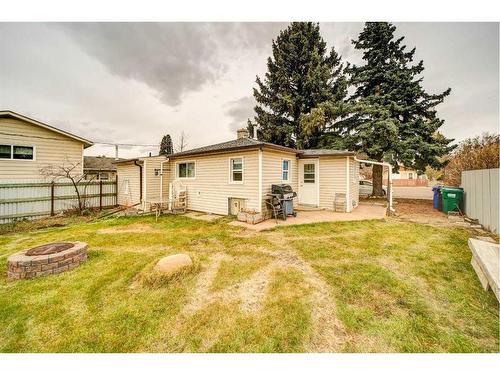 1208 41 Avenue North, Lethbridge, AB - Outdoor