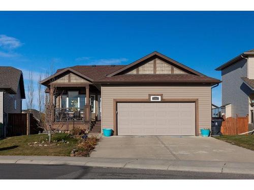 75 Jessie Robinson Close North, Lethbridge, AB - Outdoor