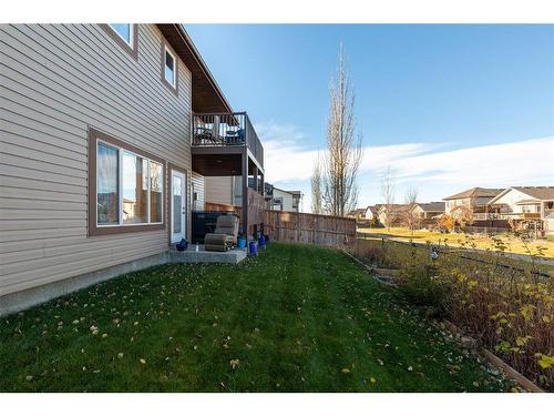 75 Jessie Robinson Close North, Lethbridge, AB - Outdoor