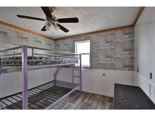 173038 Twp Rd 5-4, Rural Warner No. 5, County Of, AB - Indoor Photo Showing Other Room