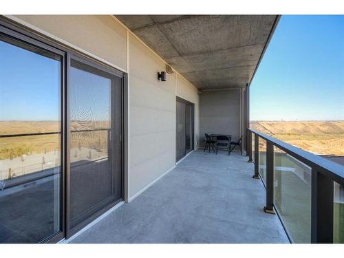 429-102 Scenic Drive North, Lethbridge, AB - Outdoor With Exterior