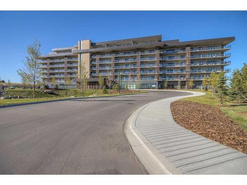 429-102 Scenic Drive North, Lethbridge, AB - Outdoor With Facade