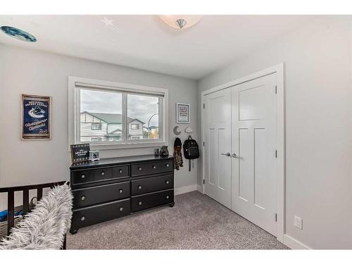 23 Country Meadows Boulevard West, Lethbridge, AB - Indoor Photo Showing Bedroom