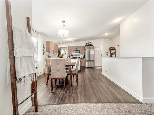 5210 51 Street, Taber, AB - Indoor Photo Showing Dining Room