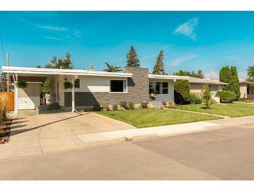 5210 51 Street, Taber, AB - Outdoor With Facade