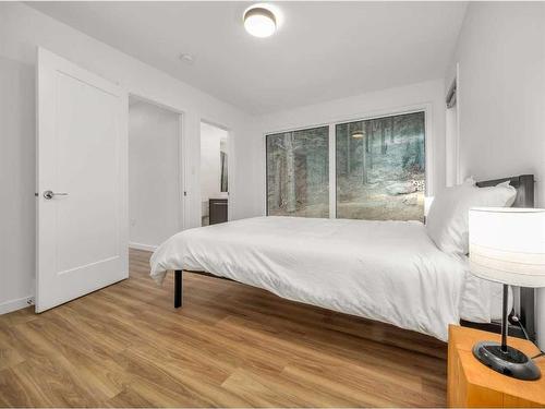 214 Southmore Place, Blairmore, AB - Indoor Photo Showing Bedroom