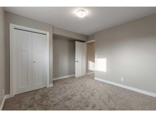 5114 42 Avenue, Taber, AB - Indoor Photo Showing Other Room