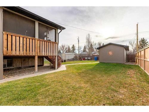 5114 42 Avenue, Taber, AB - Outdoor With Exterior