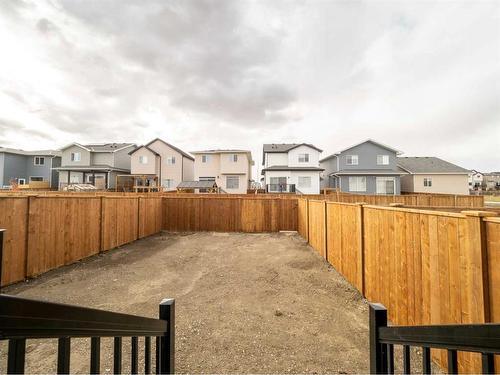 64 Blackwolf Lane North, Lethbridge, AB - Outdoor