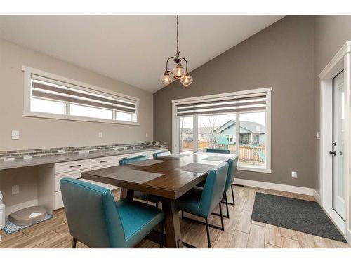 2413 Aspen Drive, Coaldale, AB - Indoor Photo Showing Dining Room